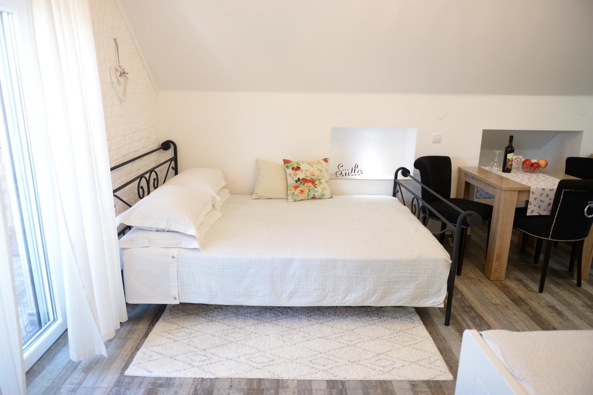 Apartments Idila Bela Crkva  Eksteriør bilde